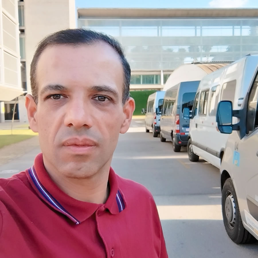 ST Vans - Aluguel de Vans com Motorista